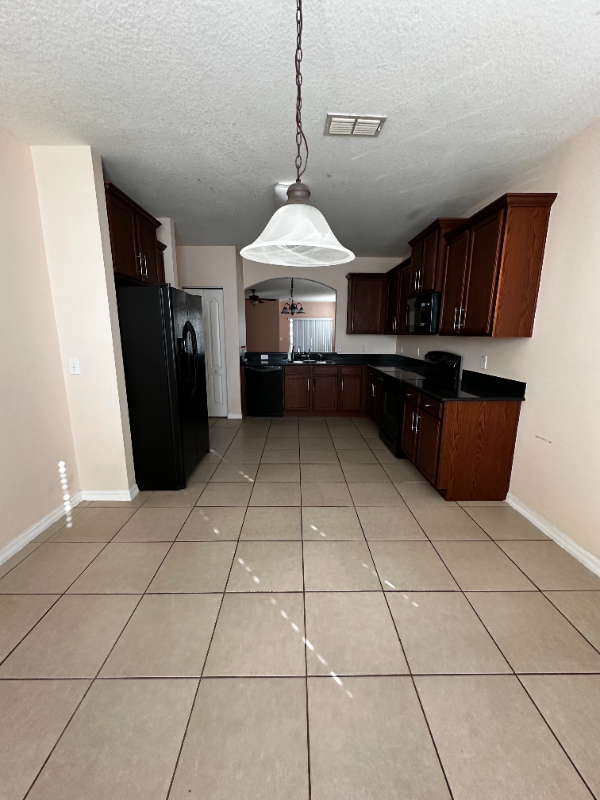 3909 Flowering Orchid Ln - Photo 5 of 20