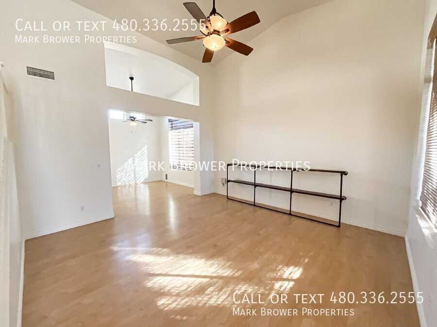 1302 E Elgin Pl - Photo 3 of 50