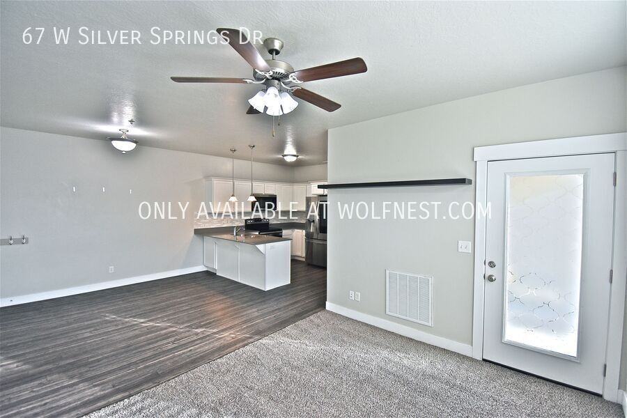 67 W Silver Springs Dr - Photo 4 of 41