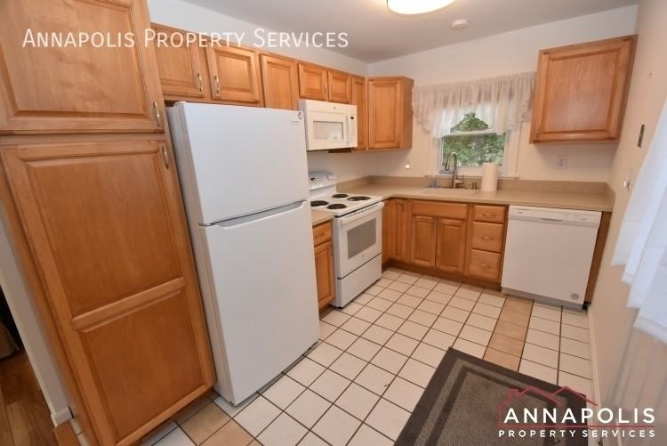 254 Severn Rd #A - Photo 4 of 16