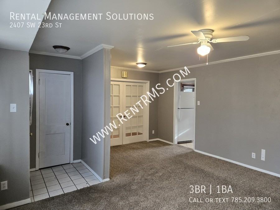 2407 Sw 23rd St - Photo 3 of 18