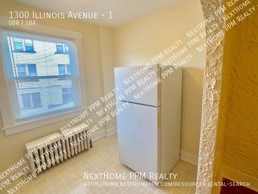 1300 Illinois Ave #1 - Photo 7 of 22