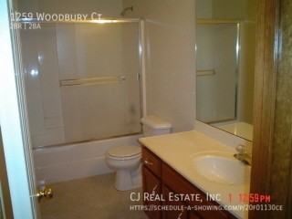 1259 Nw Woodbury Ct - Photo 4 of 6