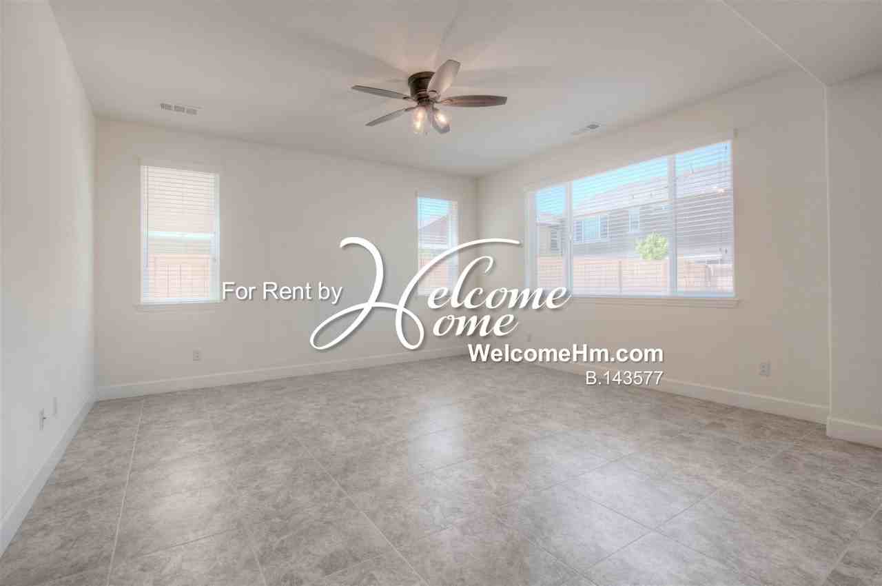 9717 Belville Dr - Photo 7 of 33