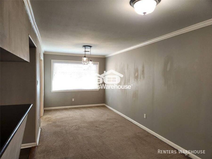 6418 Woodbrook Ln - Photo 4 of 21