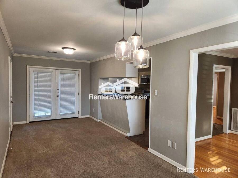 6418 Woodbrook Ln - Photo 6 of 21