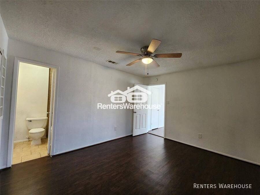 2446 Autumn Springs Ln - Photo 6 of 13