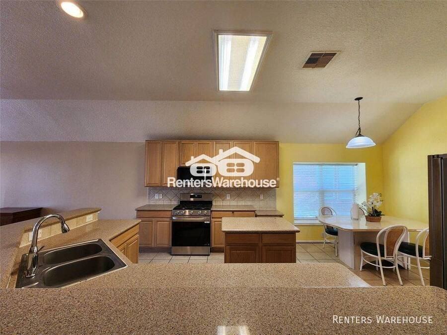 19814 Wren Forest Ln - Photo 6 of 24