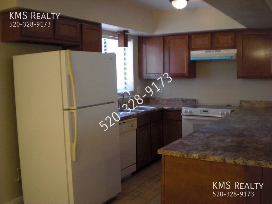 7413 W Calle Lerdo - Photo 4 of 27