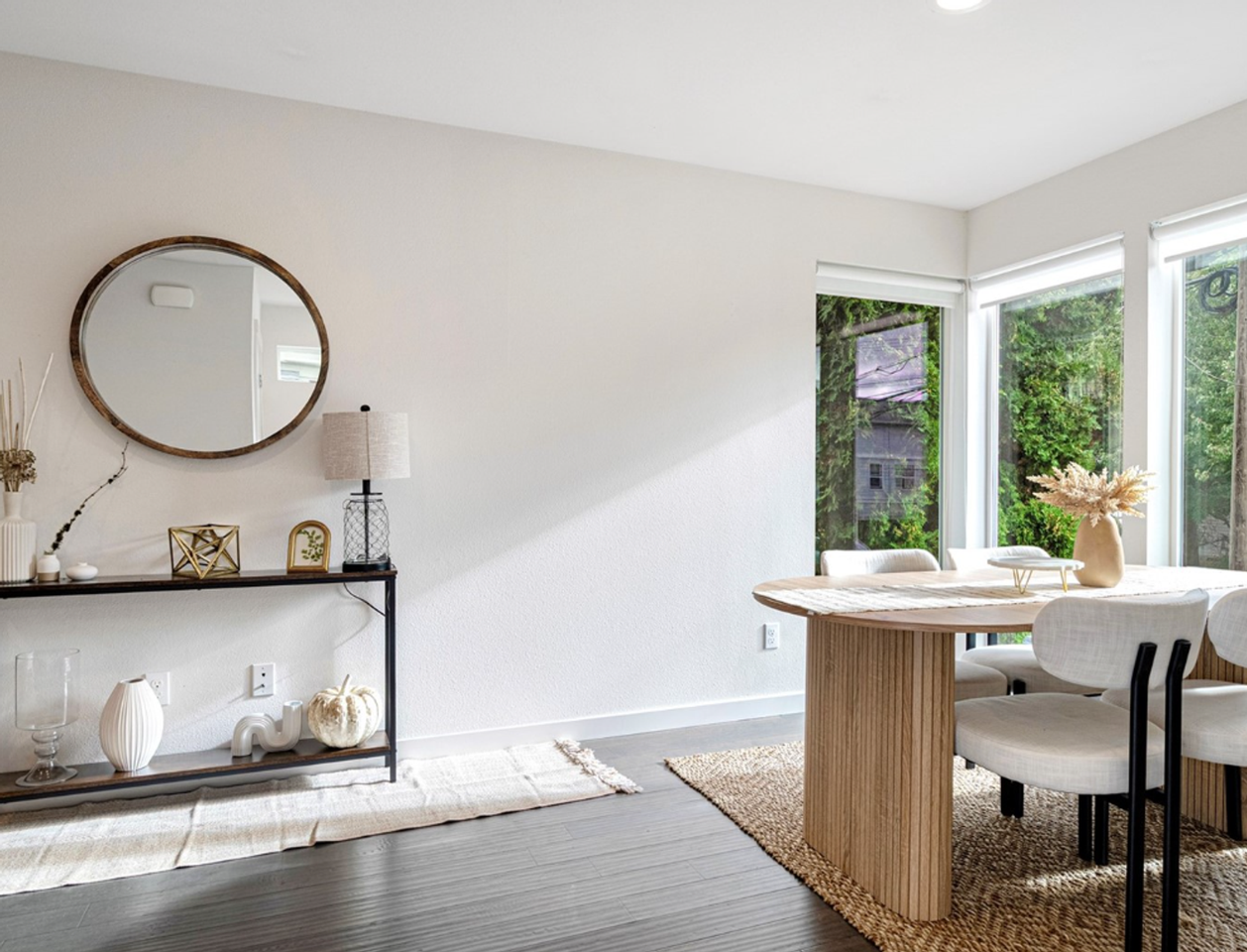 8853 Stone Ave N - Photo 4 of 22