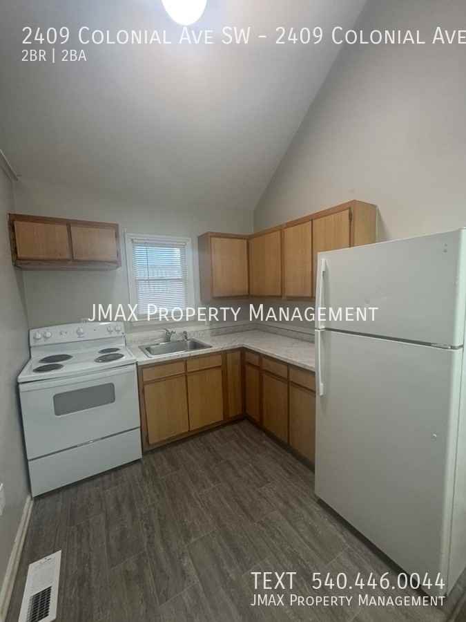 2409 Colonial Ave Sw - Photo 5 of 12