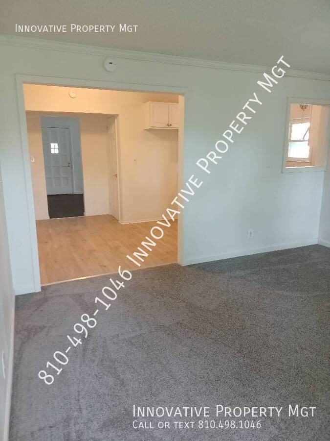 1906 Shamrock Ln - Photo 7 of 29