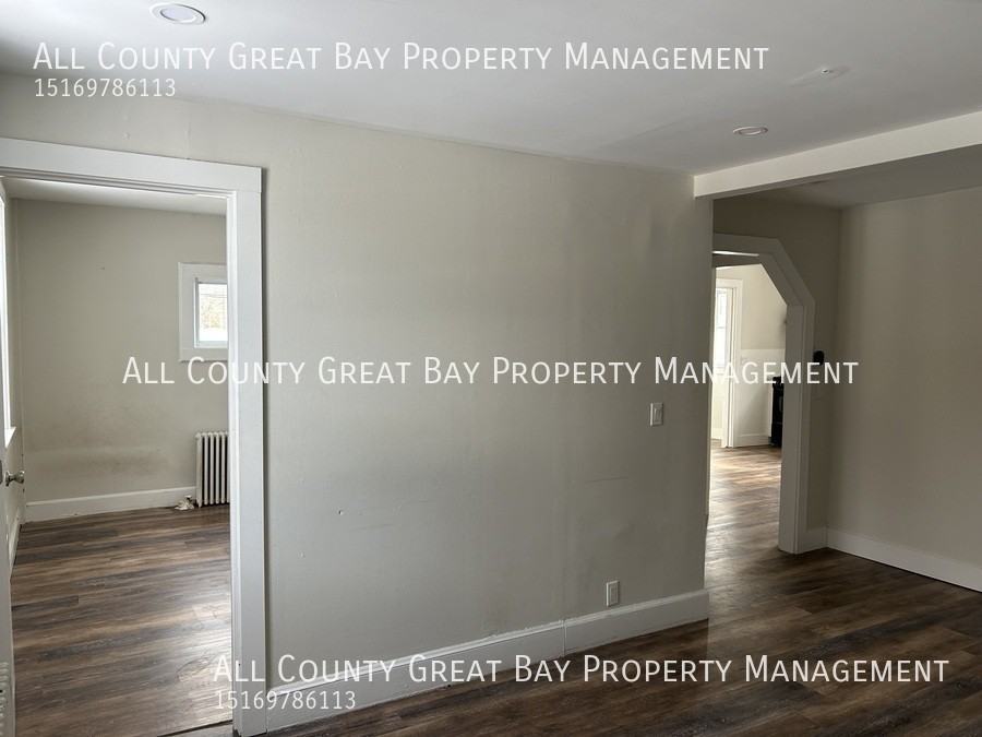 37 Maplewood Rd #3 - Photo 4 of 15