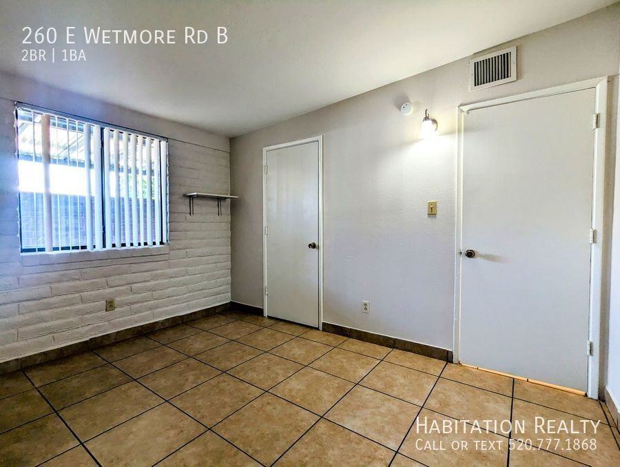 260 E Wetmore Rd - Photo 7 of 14