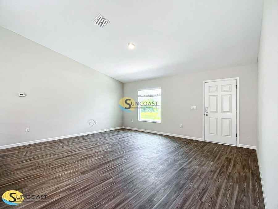 20581 Sw Marine Blvd - Photo 3 of 42