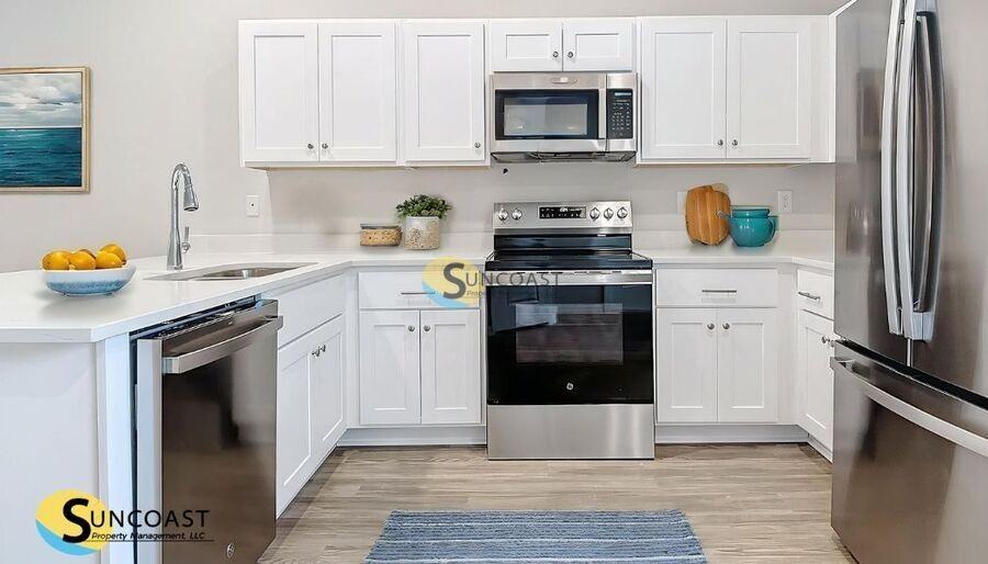 10109 Tramore Ave - Photo 3 of 15