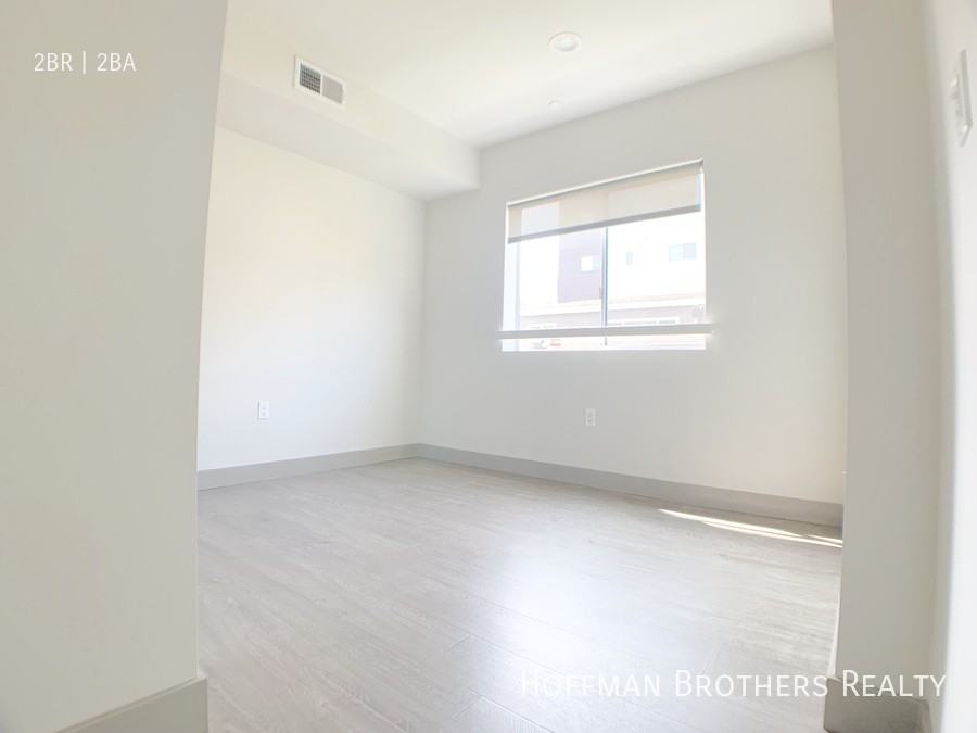 11755 Culver Blvd #202 - Photo 6 of 10