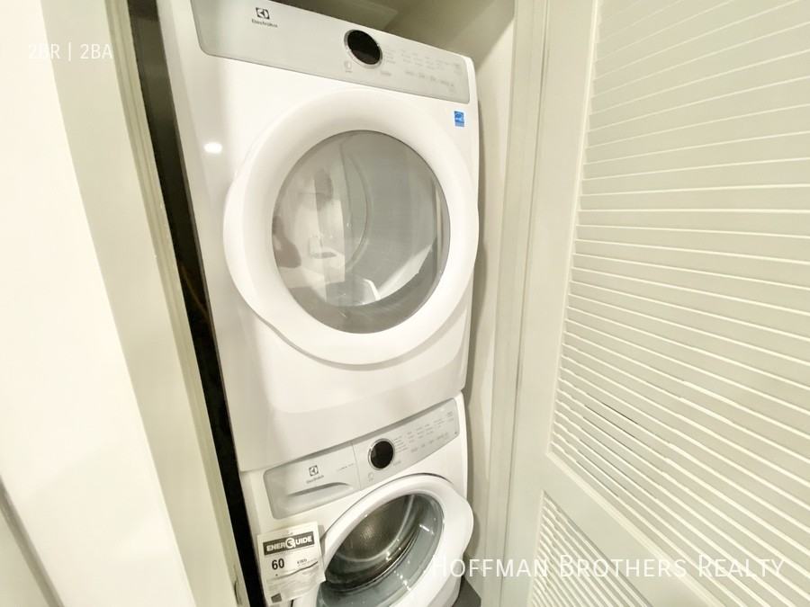 1532 Brockton Ave #310 - Photo 7 of 18