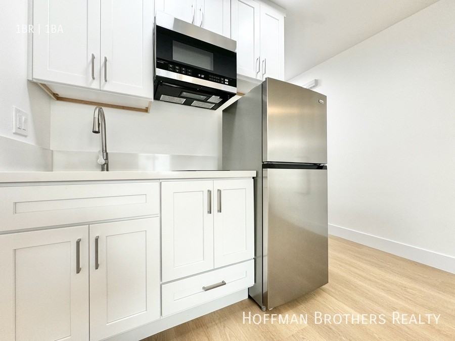 3424 S Centinela Ave #3 - Photo 2 of 13