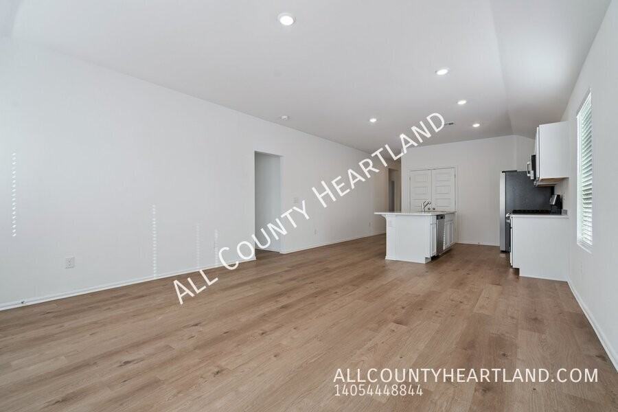 12112 Sw 36th St - Photo 3 of 13