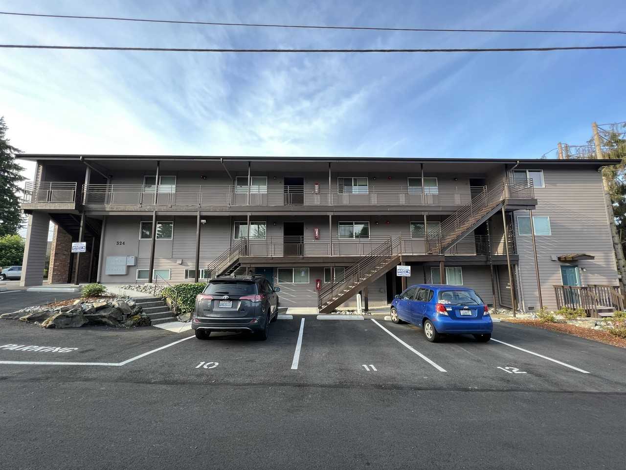 324 Avenue J - 5 #1 - Photo 2 of 20