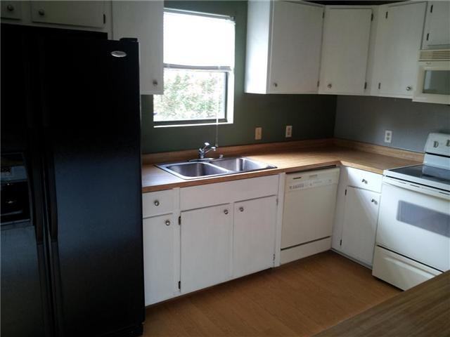 601 Valley St #1 - Photo 2 of 4