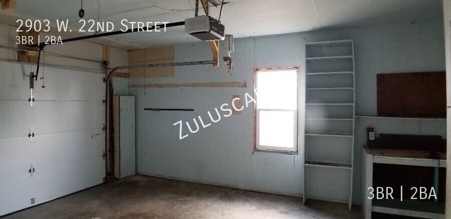 2903 W 22nd St - Photo 7 of 9