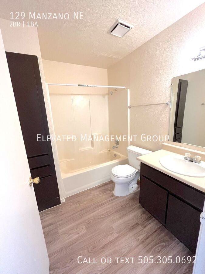 129 Manzano St Ne - Photo 6 of 6