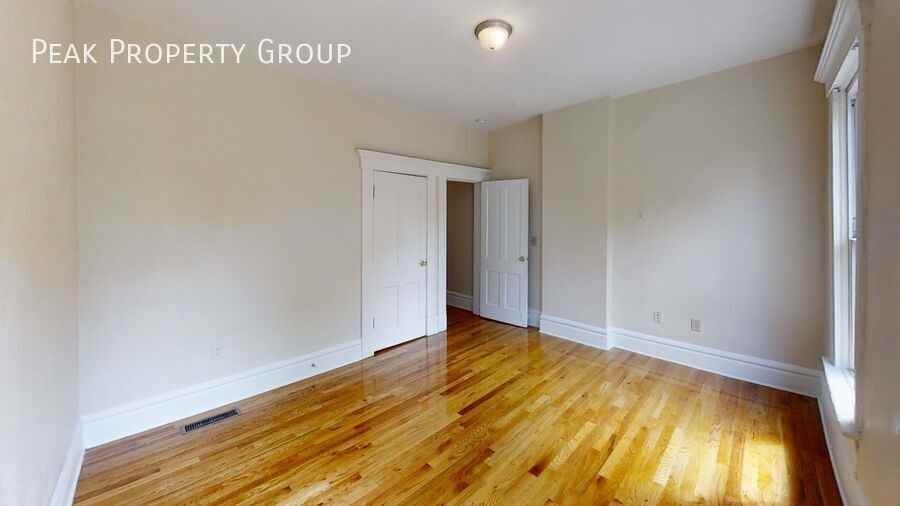 180 W 8th Ave - Photo 7 of 10