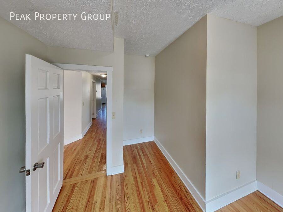 13691371 Summit St - Photo 7 of 14