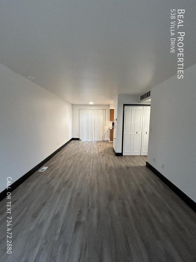 538 Villa Dr - Photo 3 of 11