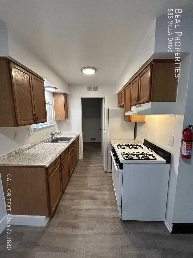 538 Villa Dr - Photo 4 of 11