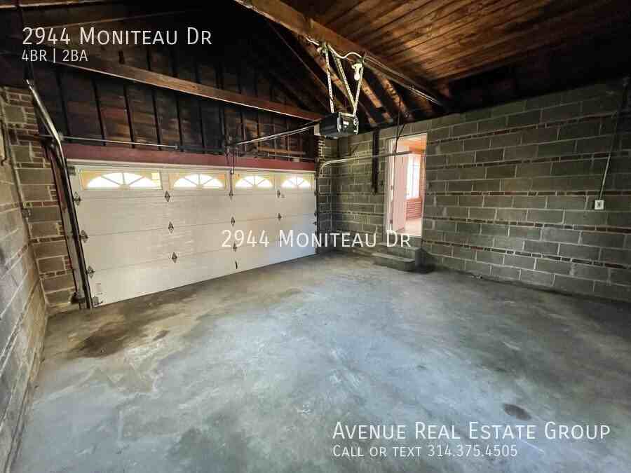 2944 Moniteau Dr - Photo 7 of 45