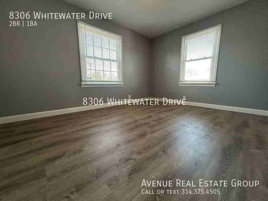 8306 Whitewater Dr - Photo 4 of 13