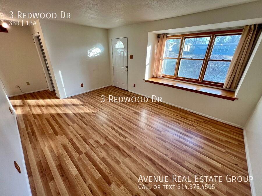 3 Redwood Dr - Photo 2 of 15