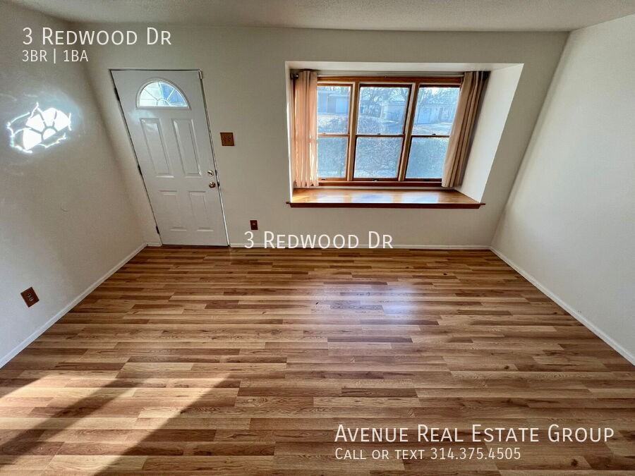 3 Redwood Dr - Photo 3 of 15