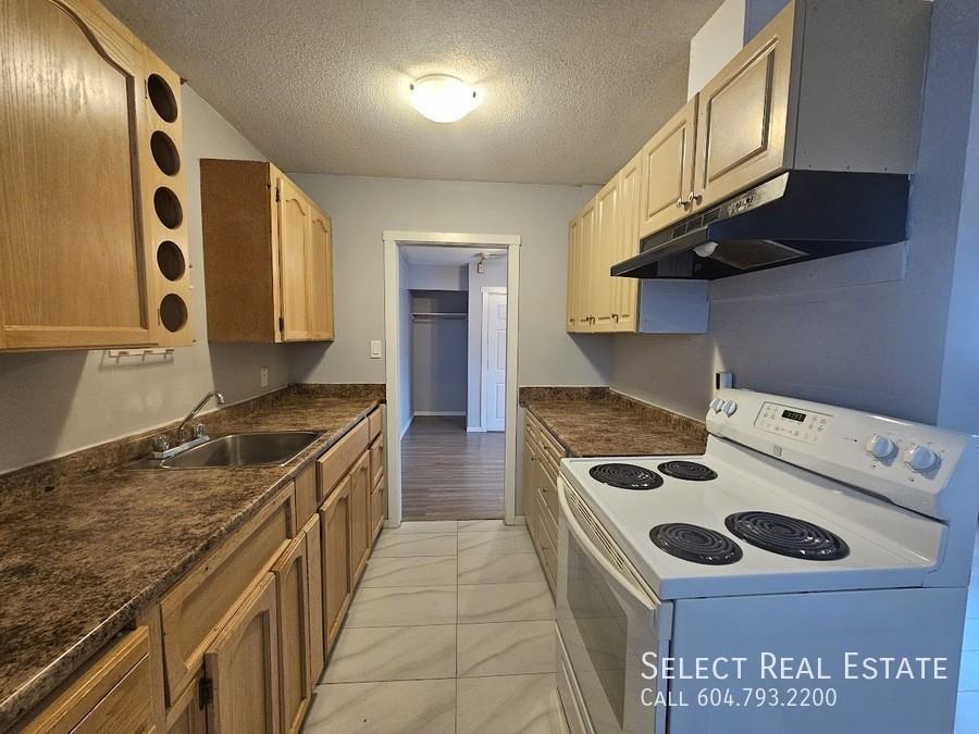 46316 Margaret Ave #102 - Photo 3 of 17