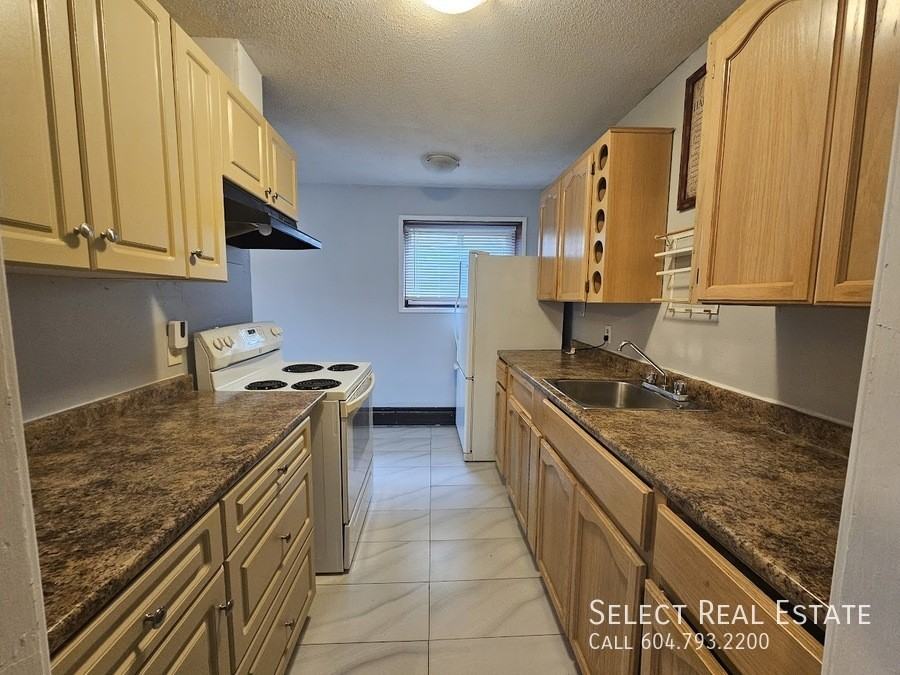 46316 Margaret Ave #102 - Photo 4 of 17