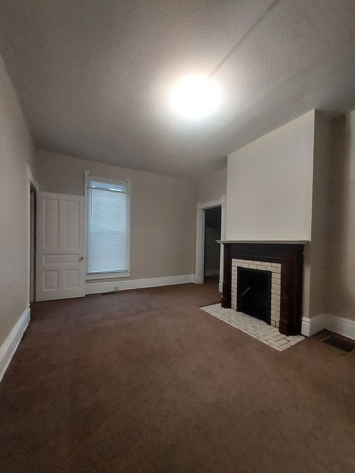 512 Kibler Ave - Photo 3 of 8