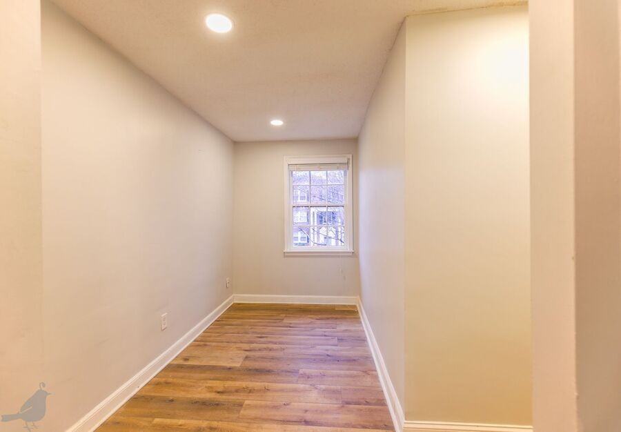 2103 Suitland Ter Se #201 - Photo 6 of 33