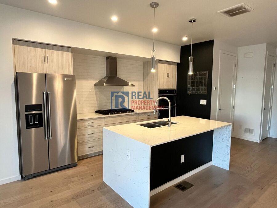 2289 W 52nd Ave - Photo 3 of 21