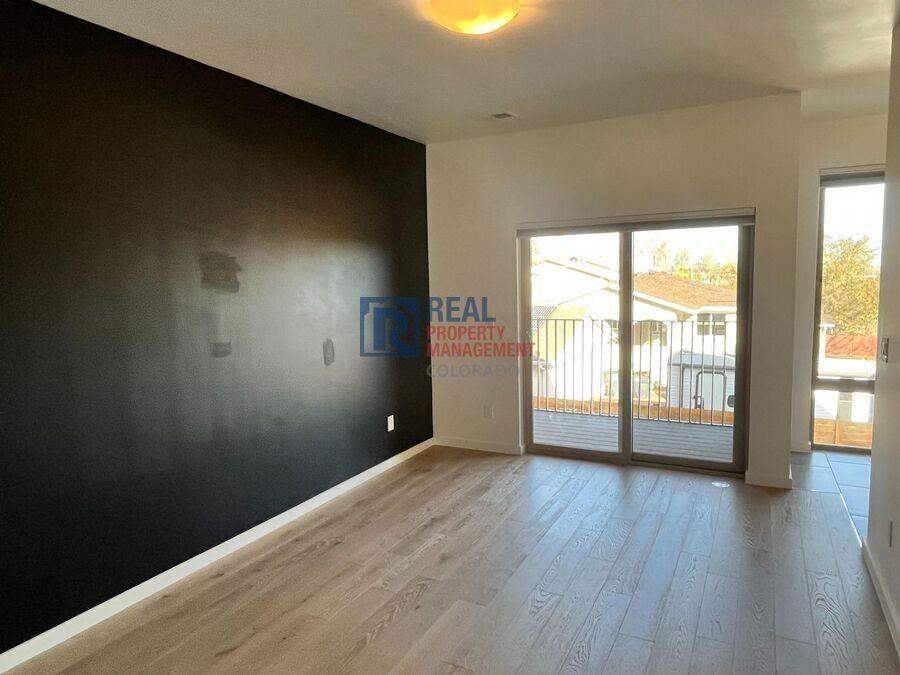 2289 W 52nd Ave - Photo 5 of 21