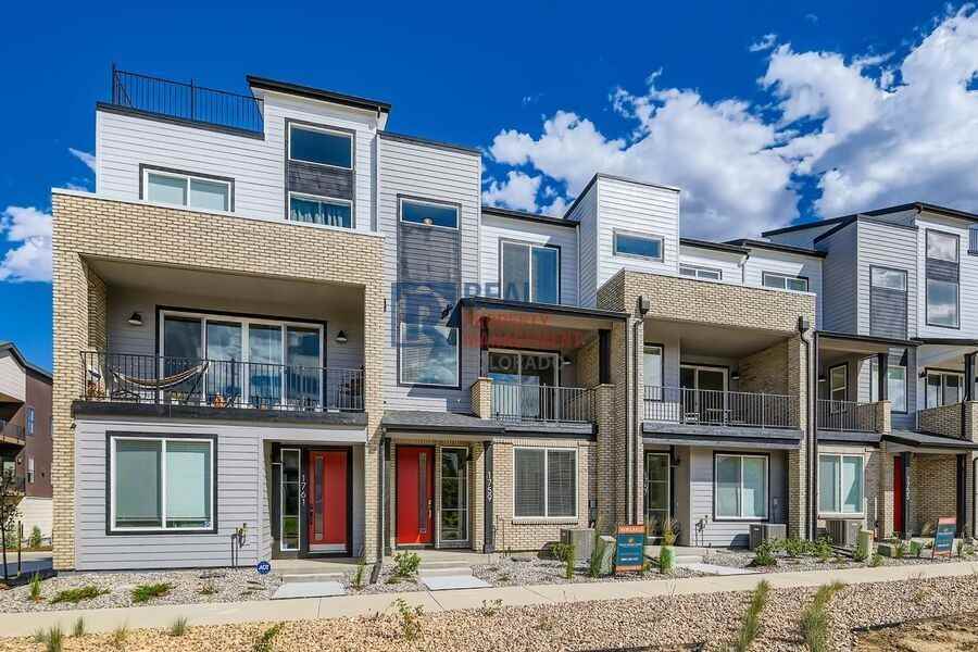 1759 Peak Loop Dr - Photo 2 of 29