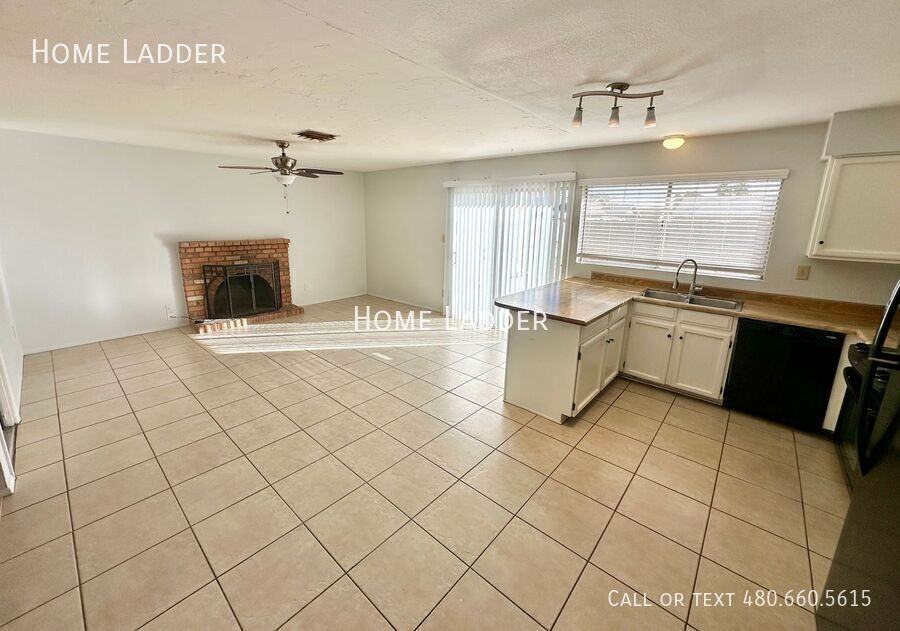 2311 W Olla Ave - Photo 4 of 17