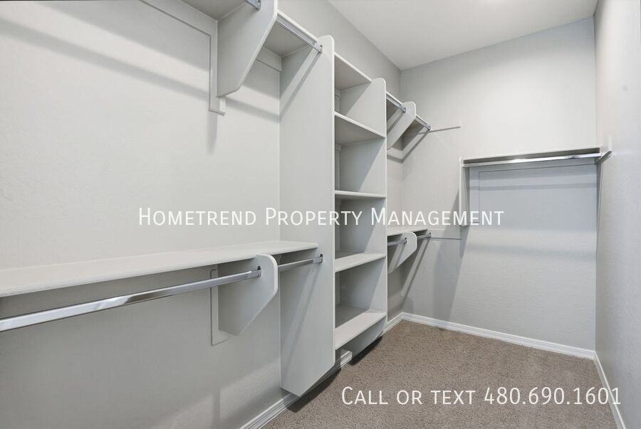 3289 W Molino Rd - Photo 5 of 41