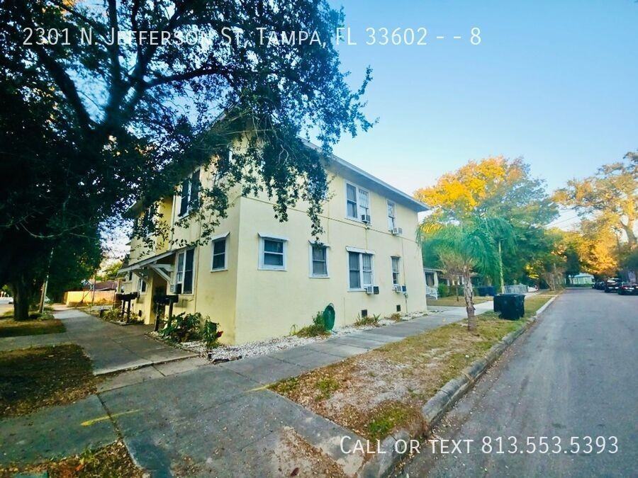 2301 N Jefferson St #8 - Photo 2 of 18