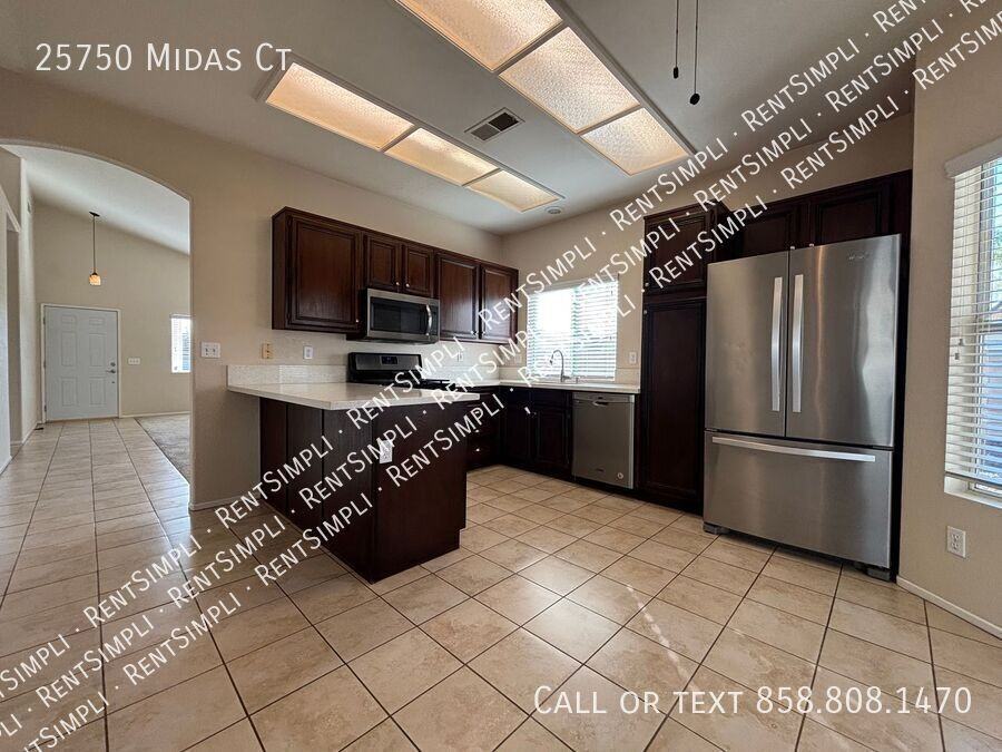 25750 Midas Ct - Photo 3 of 21