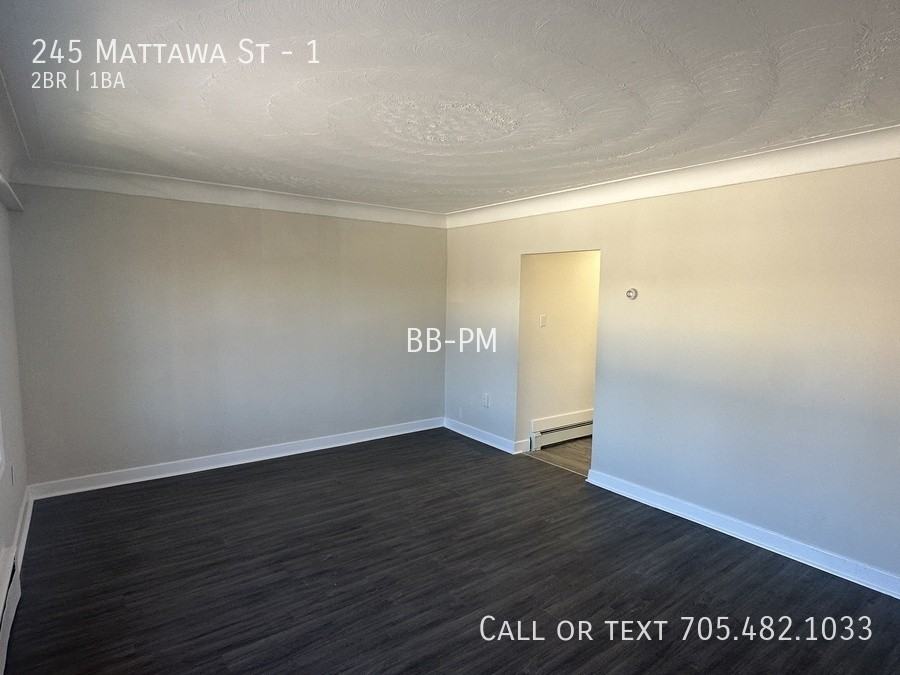 245 Mattawa St #1 - Photo 3 of 13