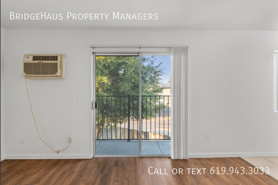 449 S Mollison Ave #6 - Photo 5 of 23