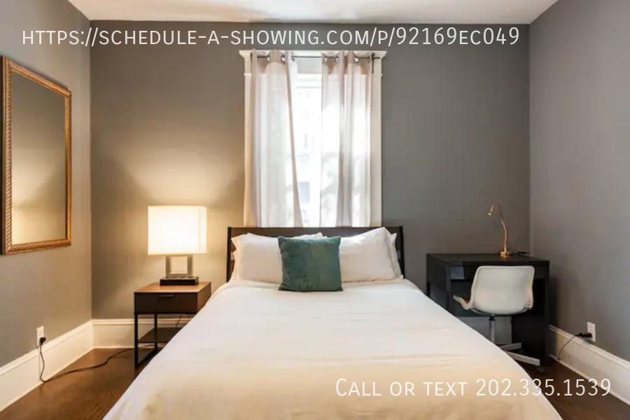 1120 Snyder St Nw - Photo 4 of 41